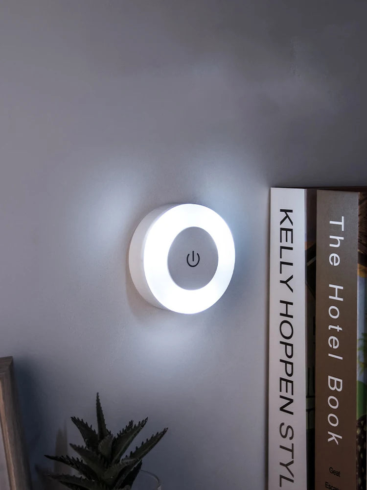 Magnetic Wall Light